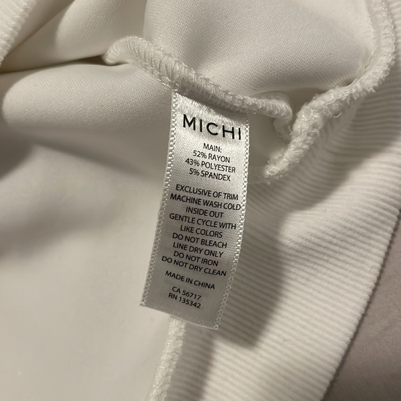 MICHI Crescent Sweatshirt BNWT cropped - Picture 5 of 5